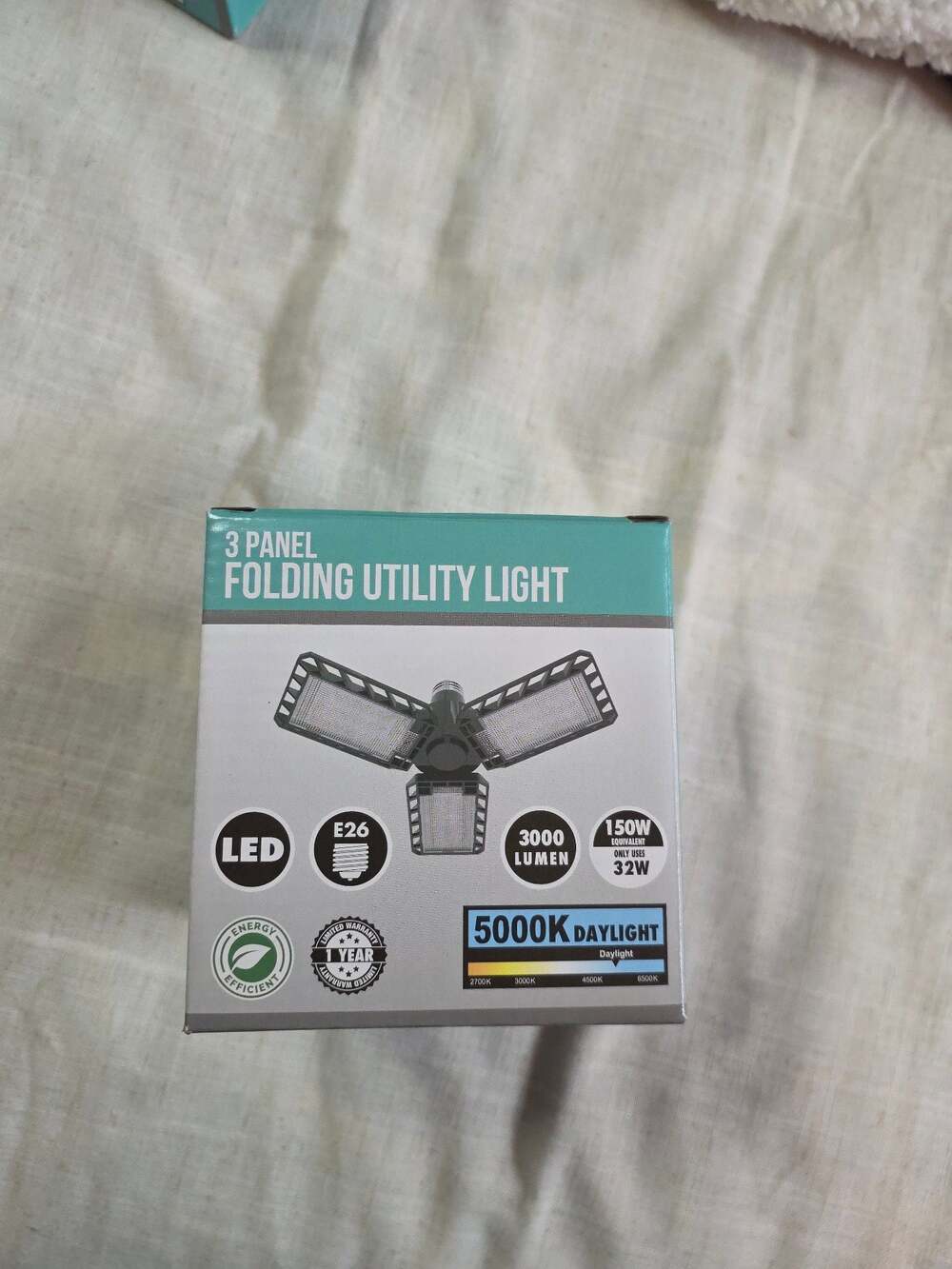 3 Panel Folding Utility Light 3000 Lumen 500K Daylight E26 CL-BU-G30B
